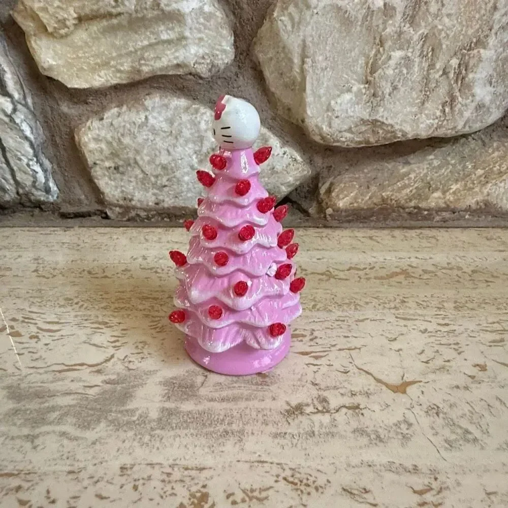 Hello kitty ceramic Christmas tree small 5.8” Holiday Christmas Sanrio hellokitt